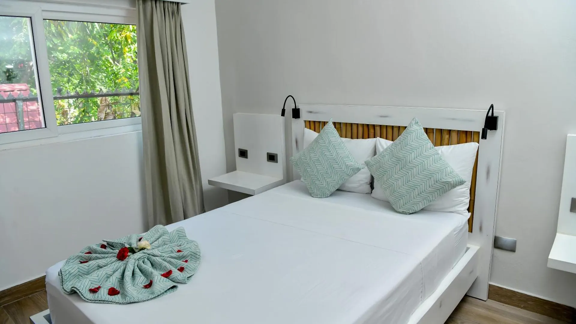 Honky Tonk Colonial Hotel Santo Domingo 0*,